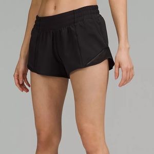 LuluLemon Hotty Hots - black 2.5 inch